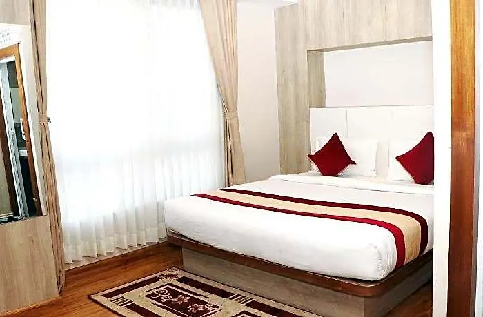 Prime Hotel 5*
